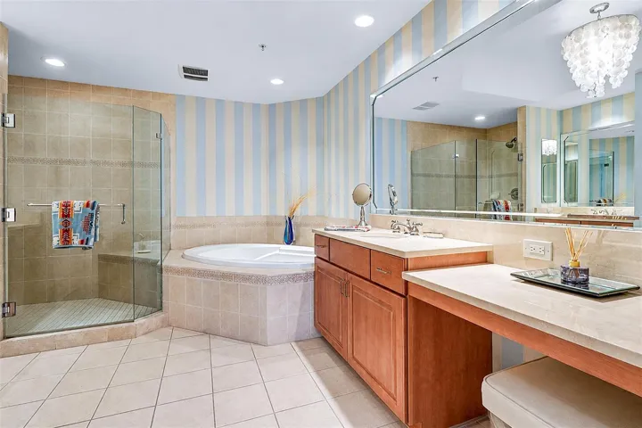 ... Primary / Master Bathroom.. 13.2 X 12.3... Double Vanities .... Soaking Tub .... Walk In Shower W/ Bench.
