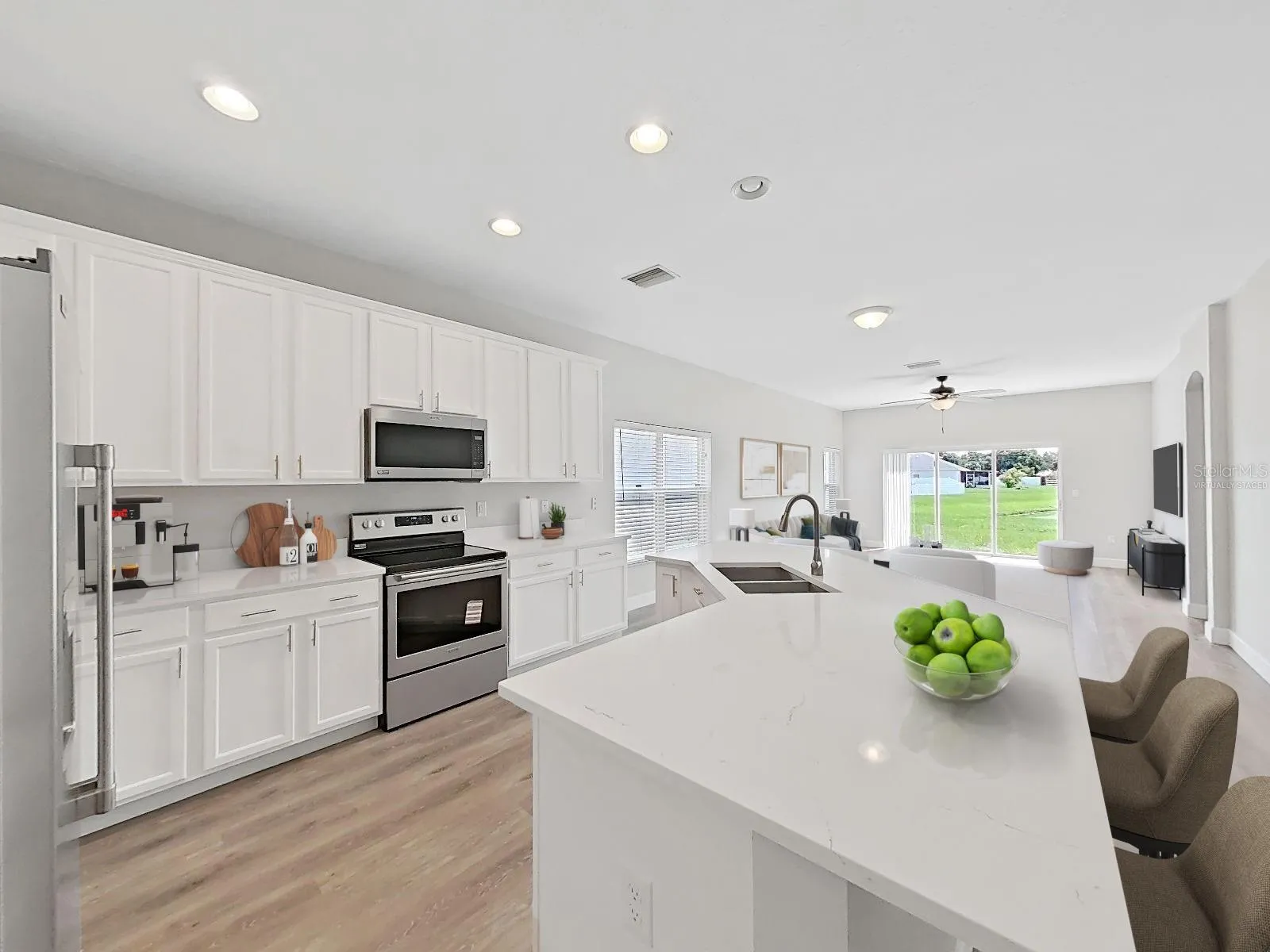 Virtually Staged:Kitchen