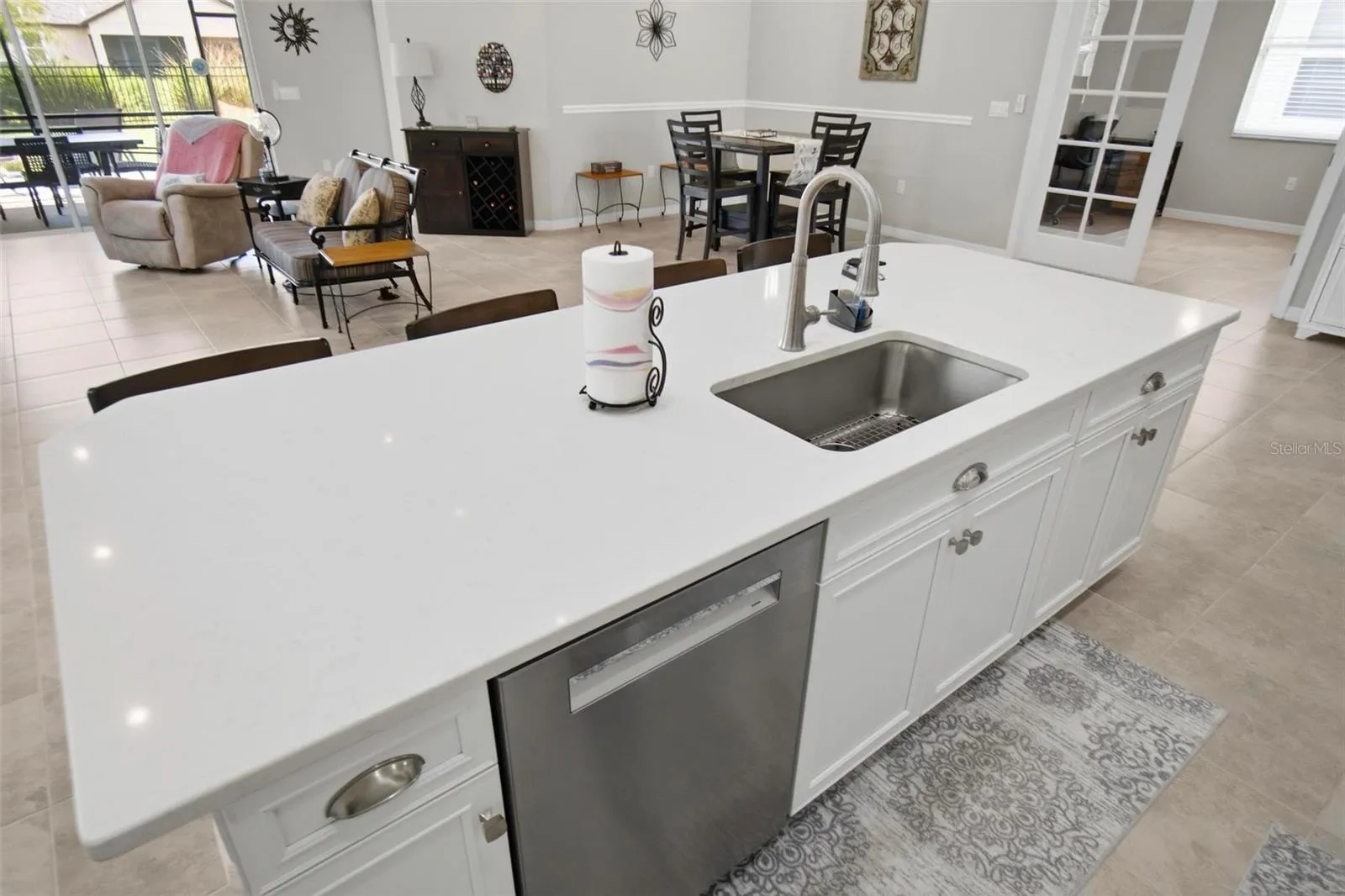 Kitchen farmhouse sink