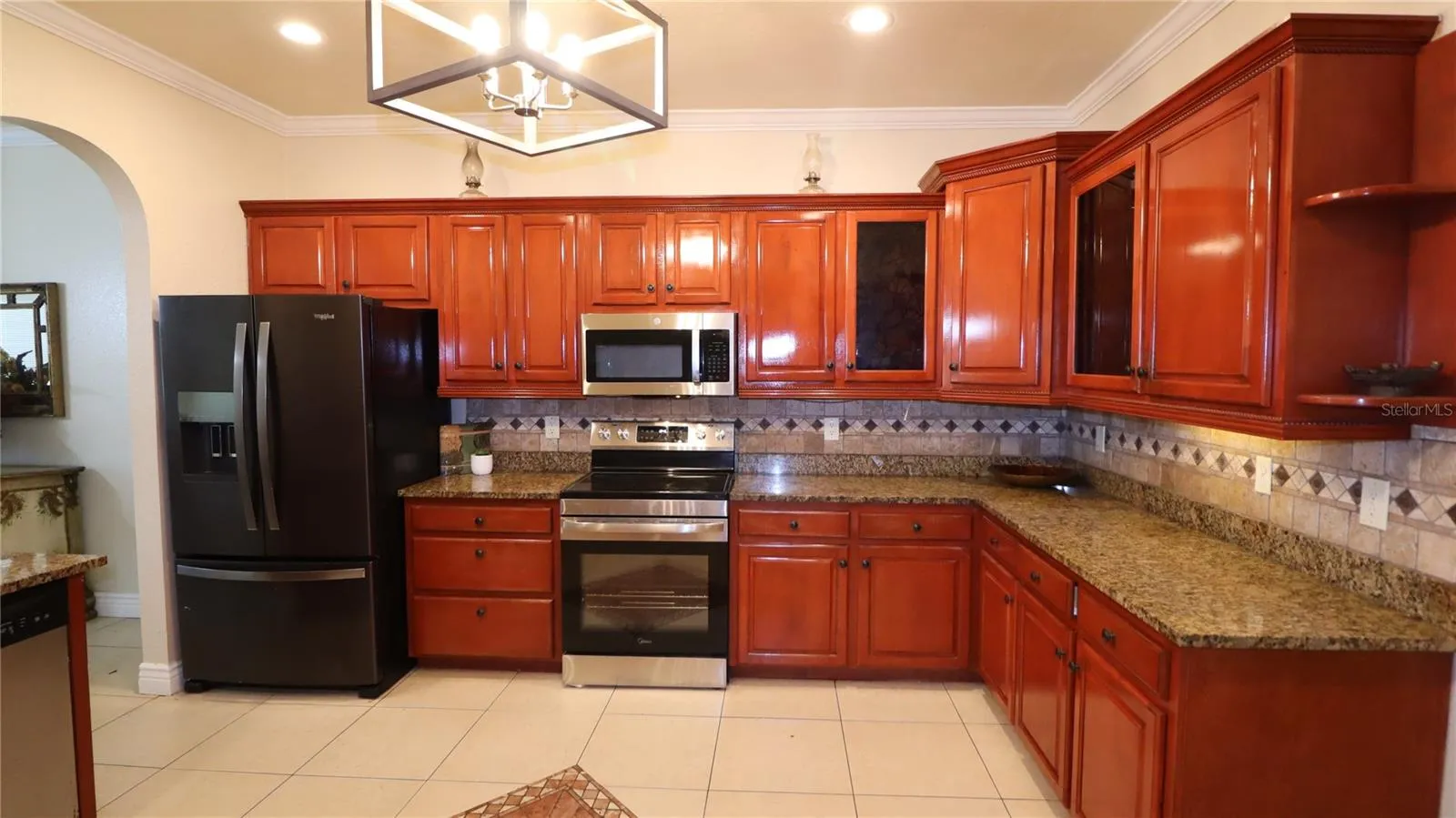 steps from kitchen...