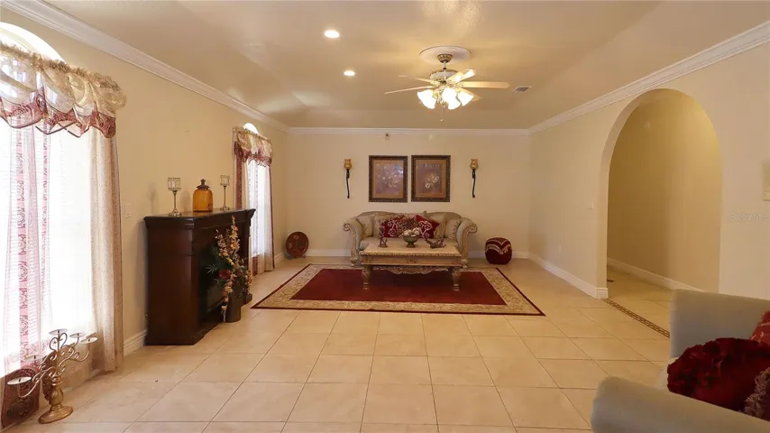 leading to spacious living room...