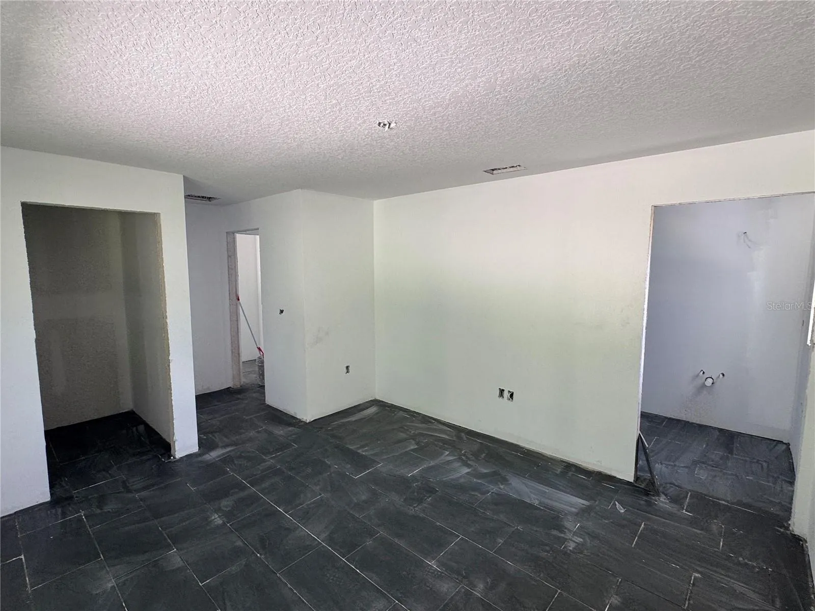 Primary Bedroom with Walkin  closet