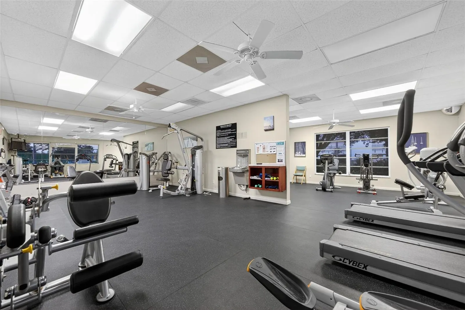WINDWARD BAY AMENITIES