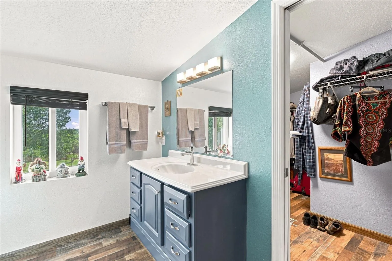 Ensuite Primary Bath and Walk In Closet