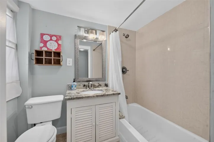 Guest cottage bathroom