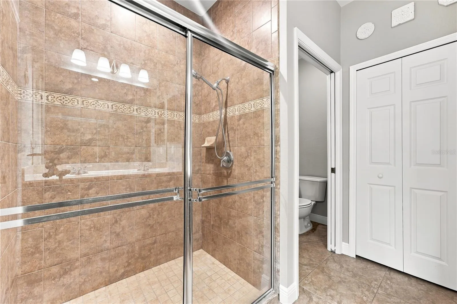 Walk in Shower