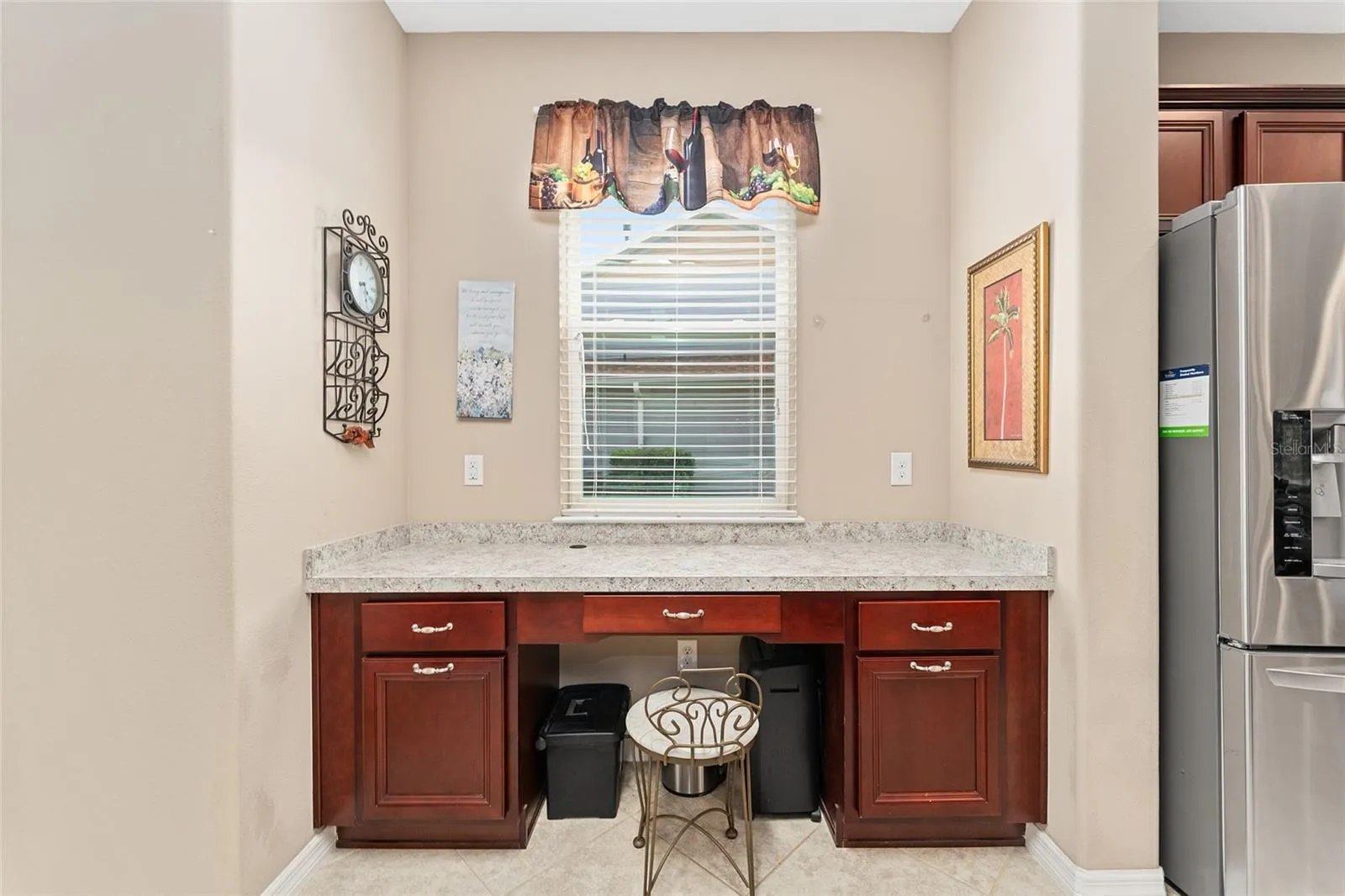SMART SPACE IN LAUNDRY ROOM