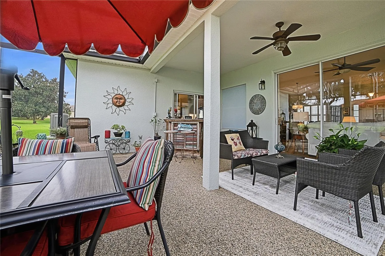 Great area to entertain