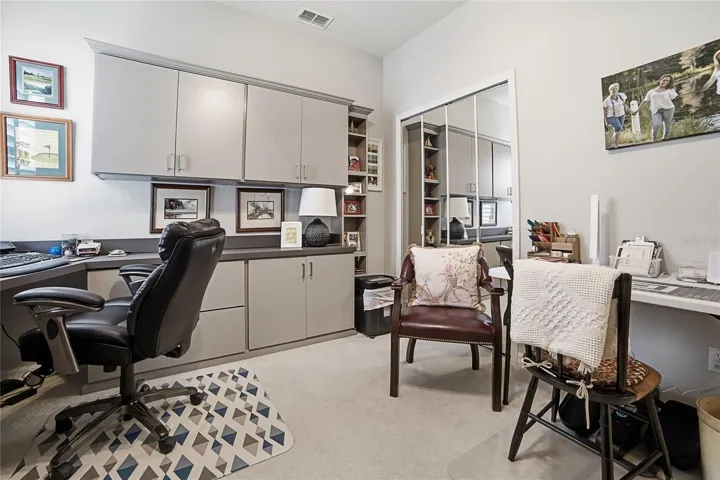 3rd bedroom could make a great den/office or craft room