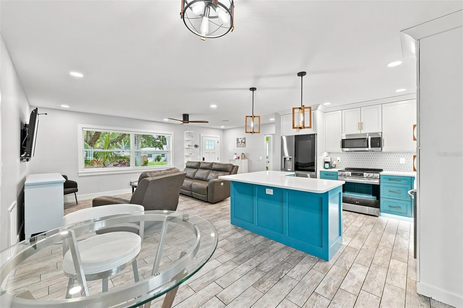 Dining Area with open view