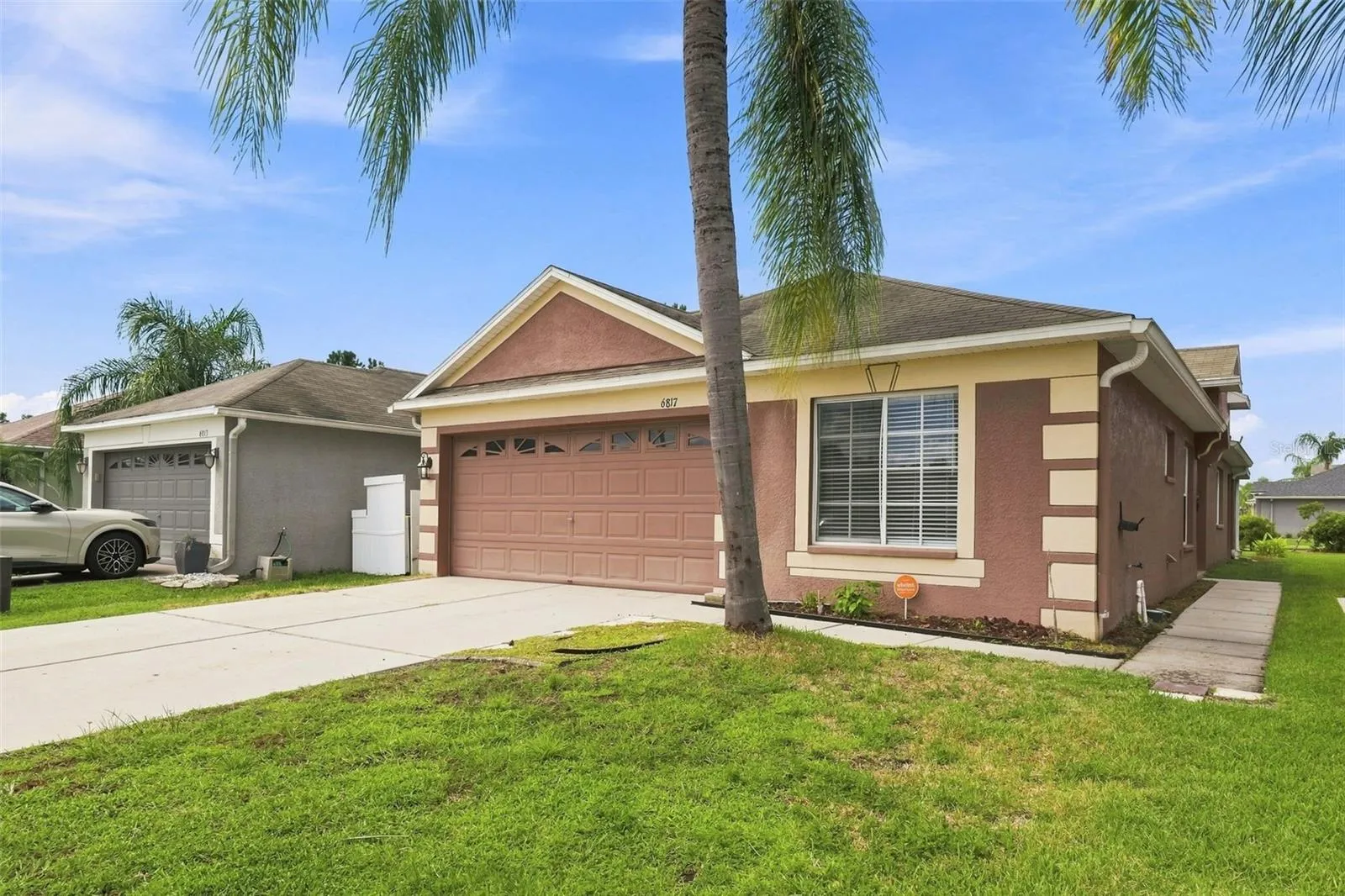Beautifully Maintained Exterior