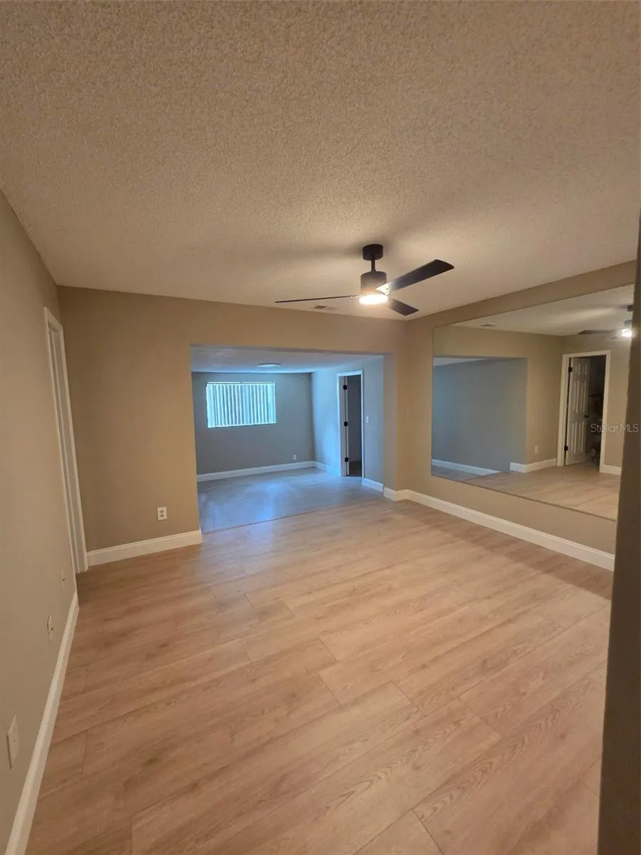 Primary suite