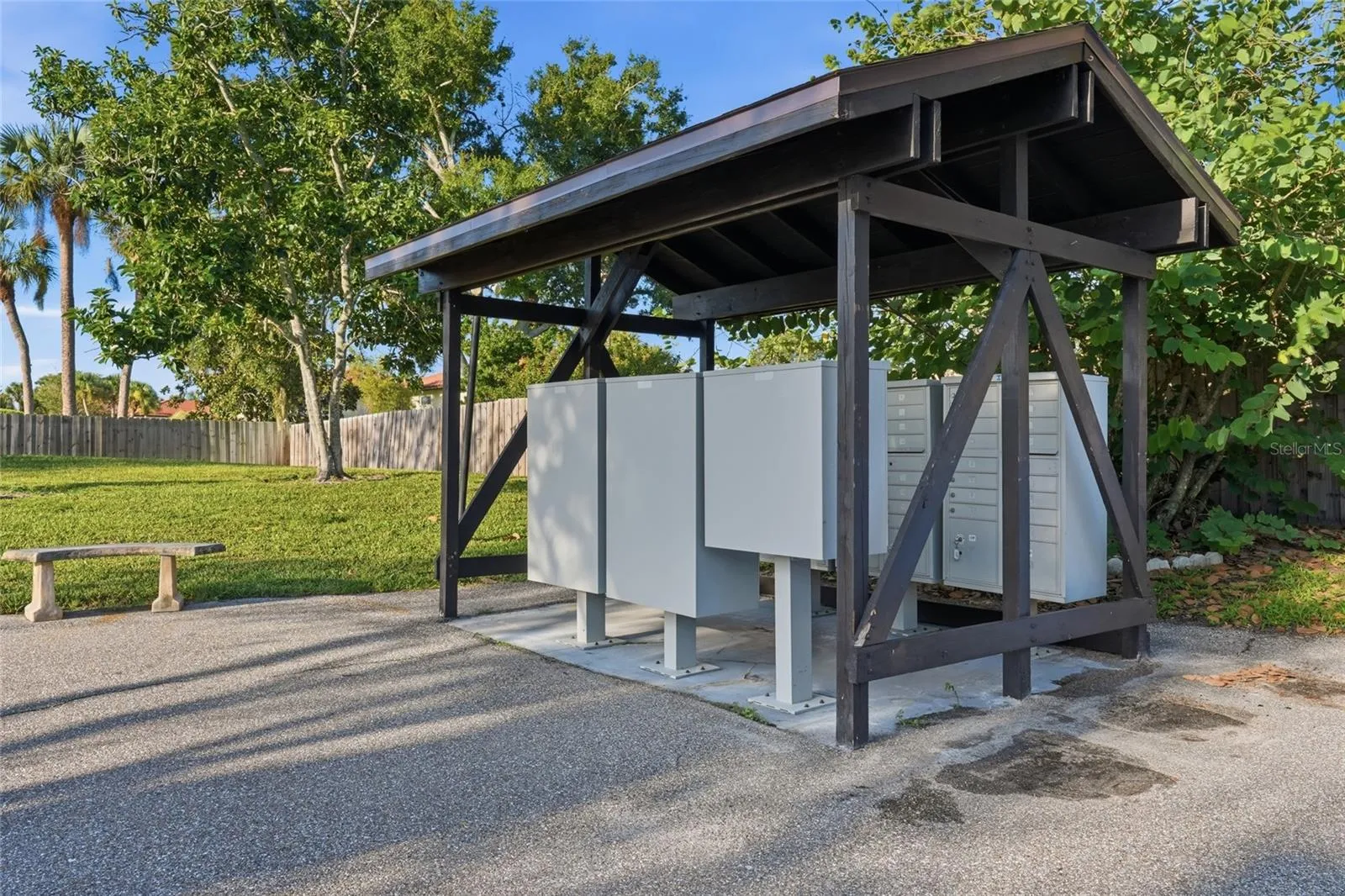 mailbox kiosk