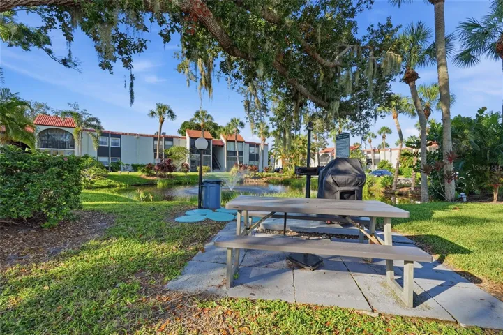 grill area
