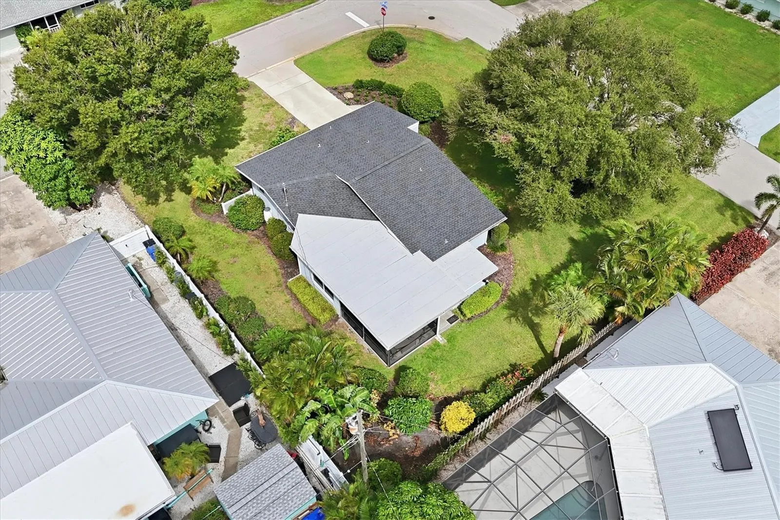 Great lot on quiet street!