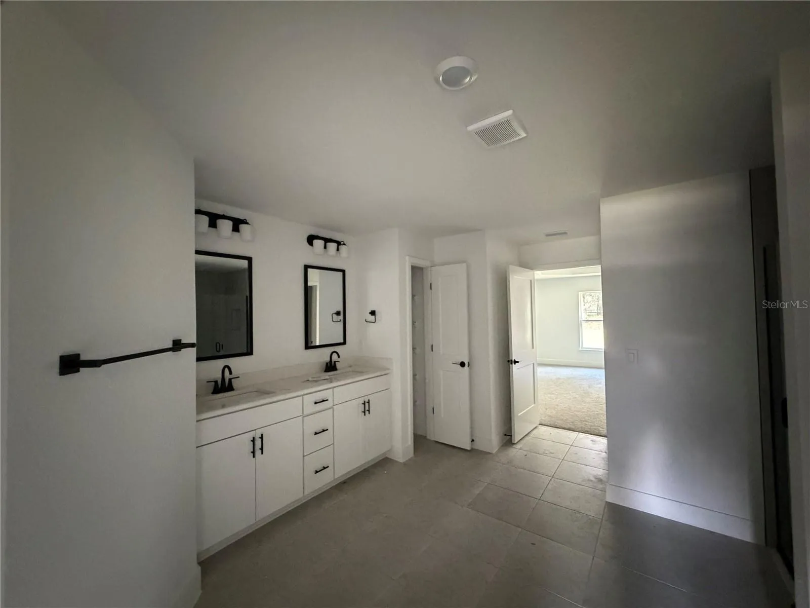 Under construction. Pics are from a completed home in the same neighborhood. Colors will vary.