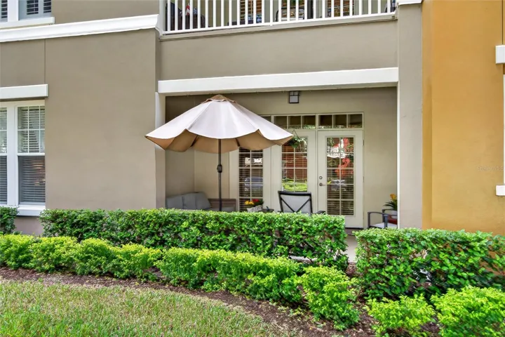 Covered Lanai / Patio from Street