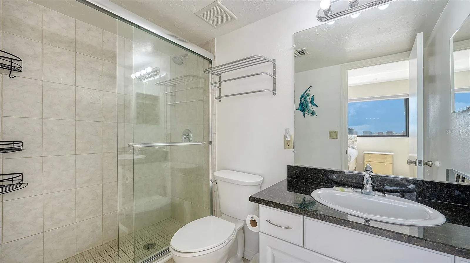 One Bedroom Guest Suite, fully updated and available to family of owners.