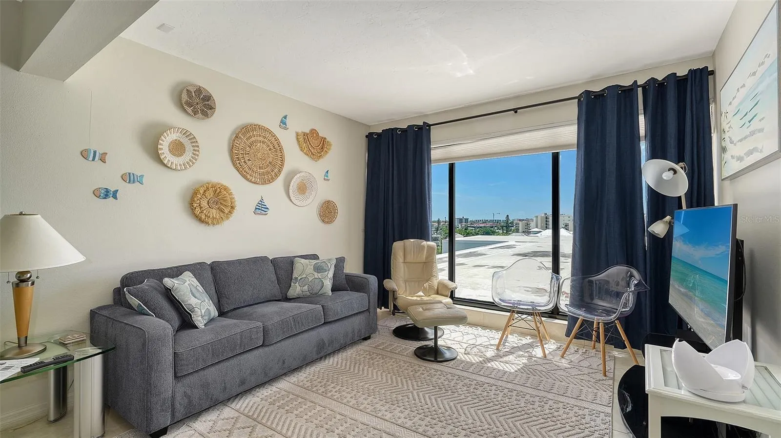 One Bedroom Guest Suite, fully updated and available to family of owners.