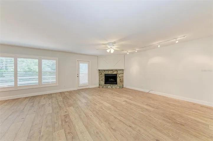 Living & Dining Room