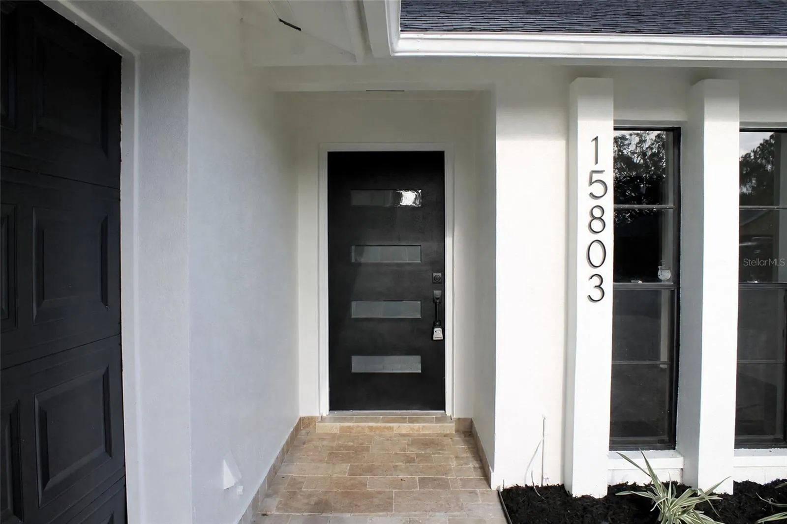 Entry way