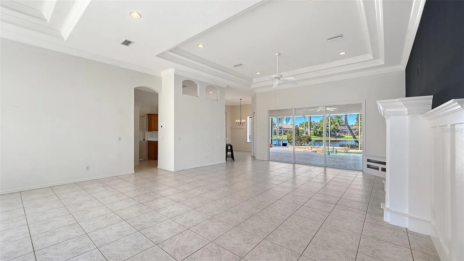 Walk in and see pool and waterview