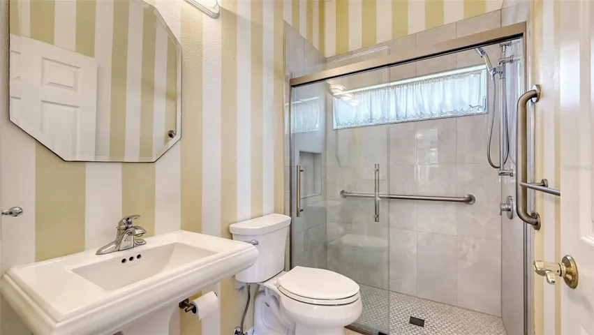Guest bath with walk in shower