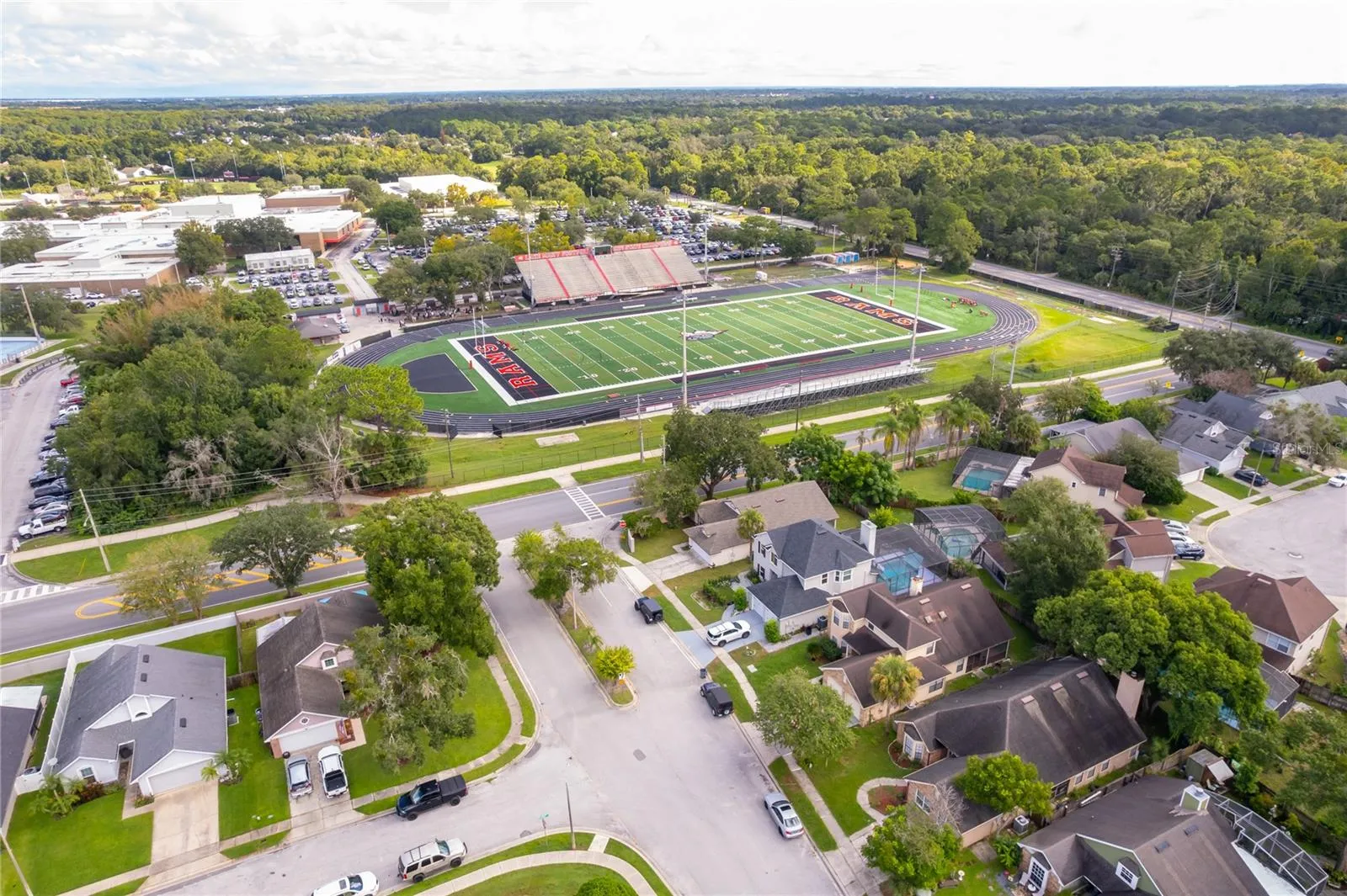 Close to the local High School, Middle School and County Library!