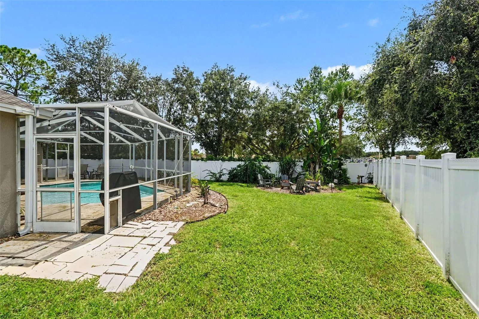 Fire pit area to back of fully fenced and secluded yard