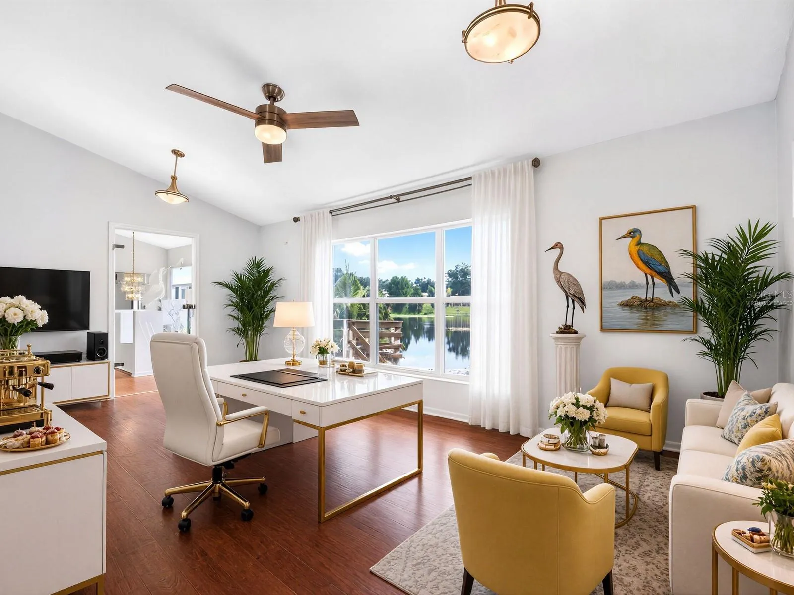 Virtually staged office or 2nd bedroom overlooking the lake