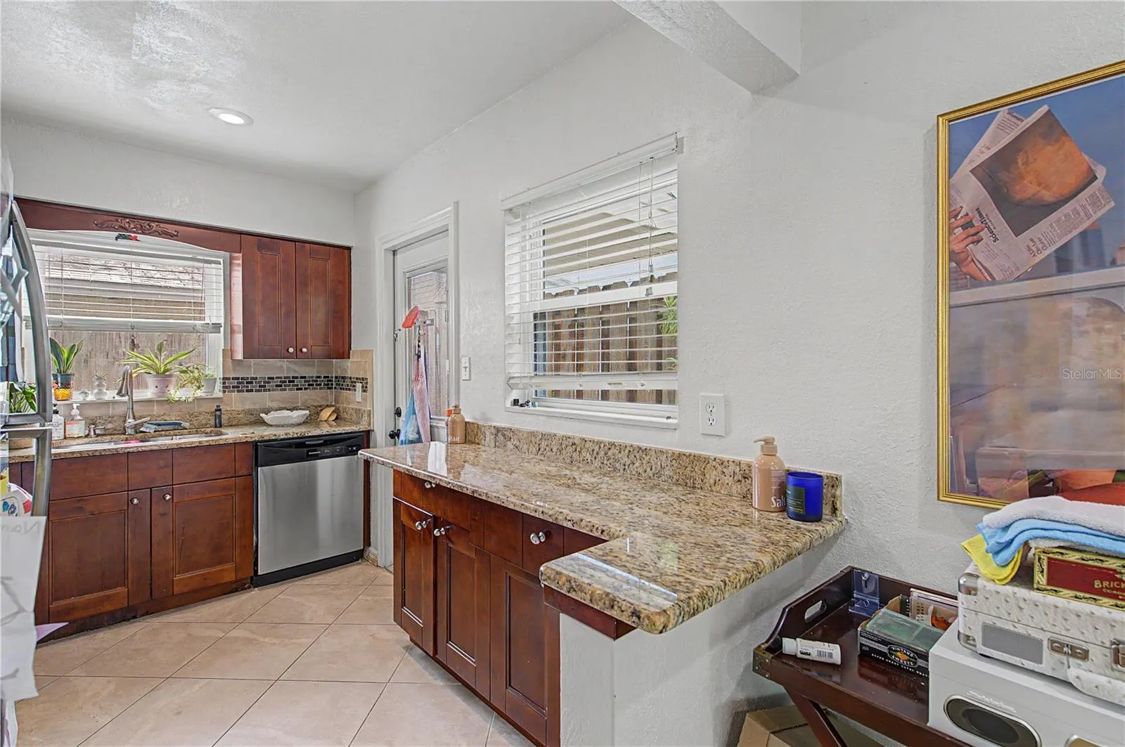 Unit B Kitchen