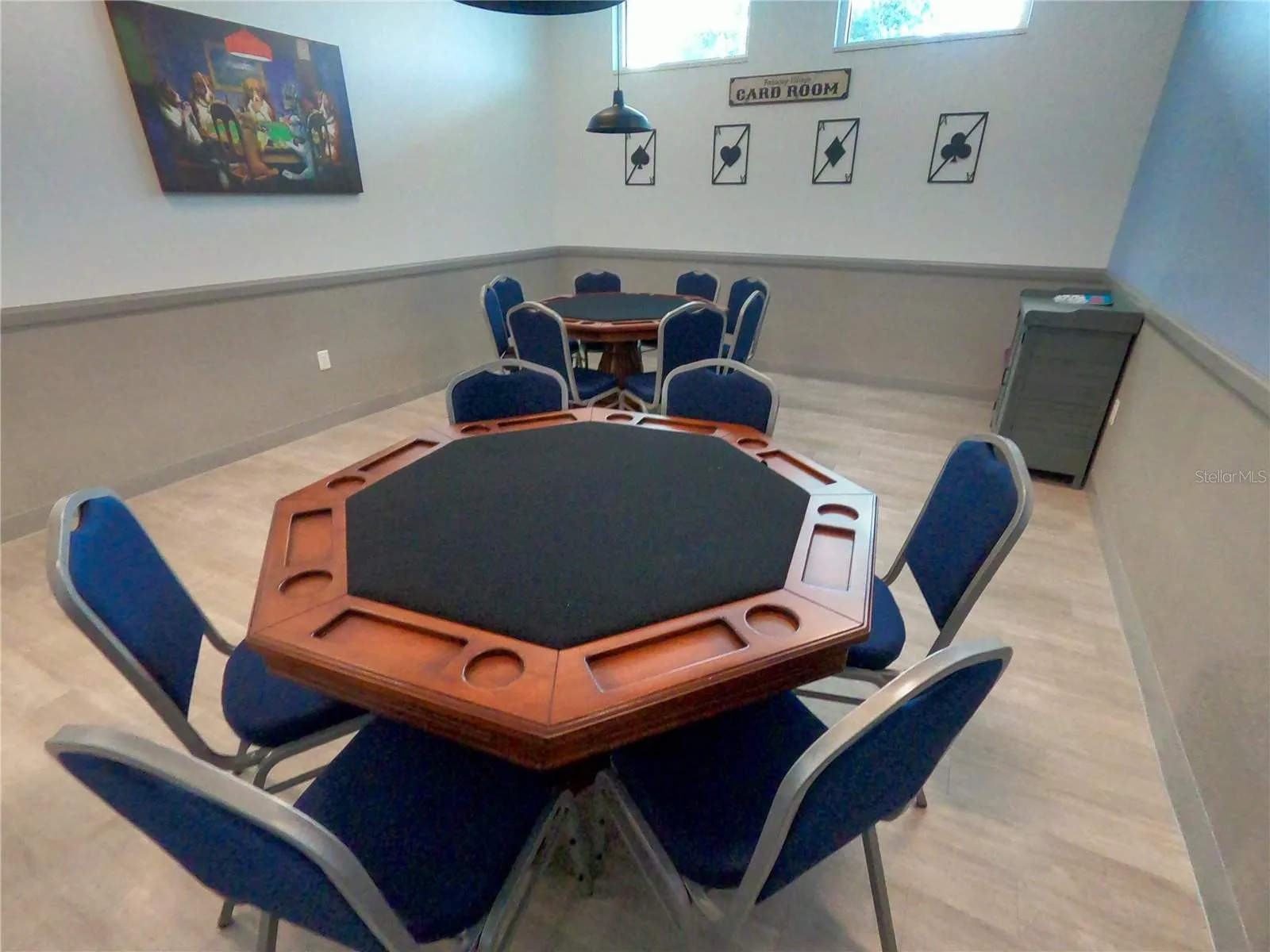 card room