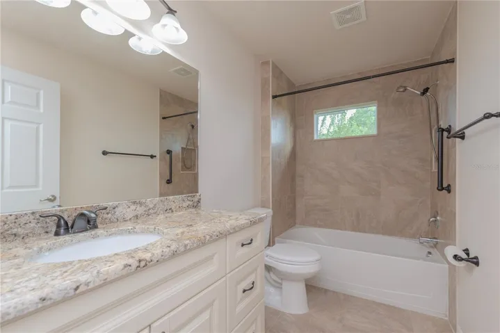 Guest bathroom.