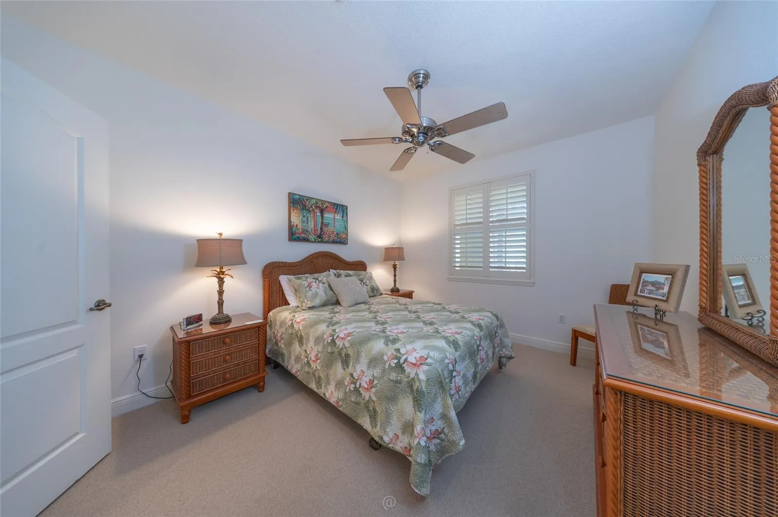GUEST ROOM WITH NEWER CARPET. FURNITURE CONVEYS