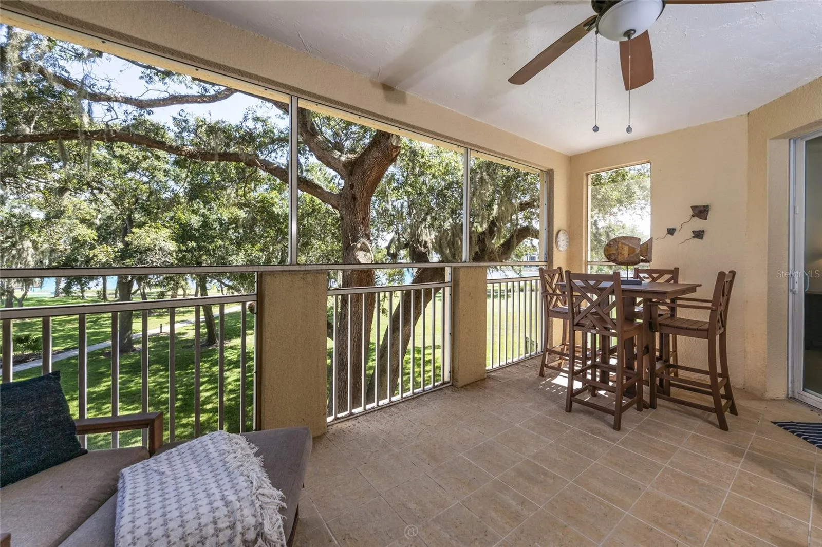 ENJOY A GOOD BOOK IN THE PRIVACY OF YOUR PATIO