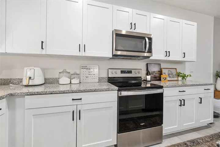 Lots of kitchen storage
