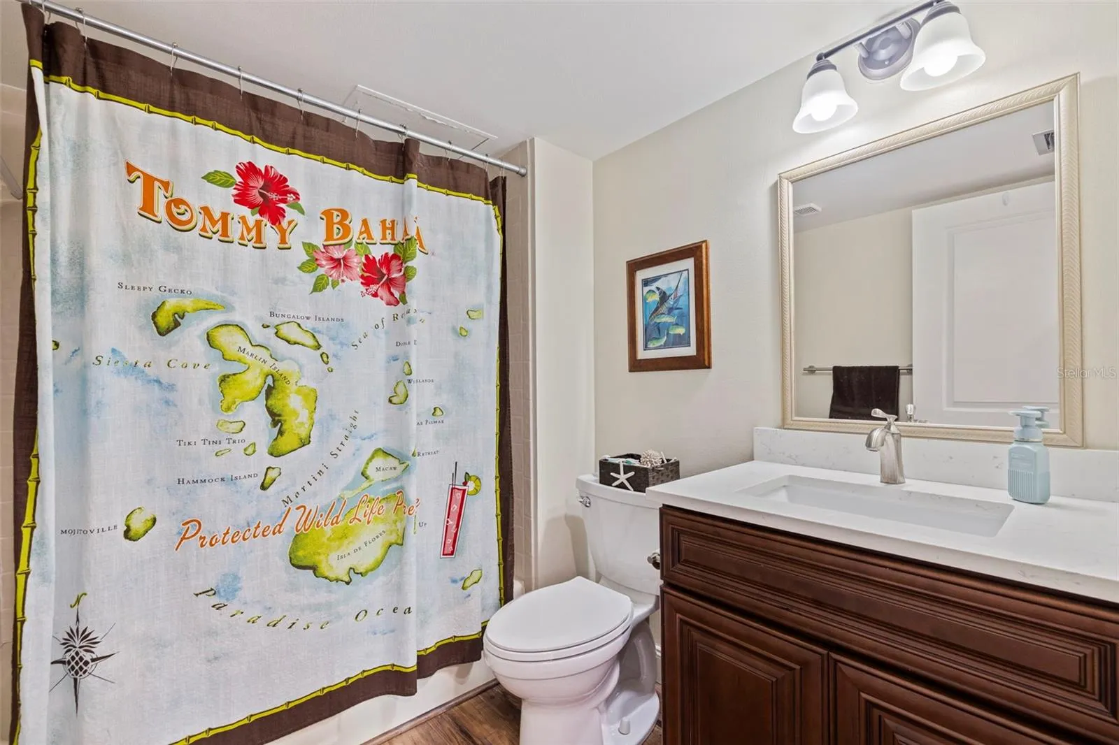 Living Floor Bath