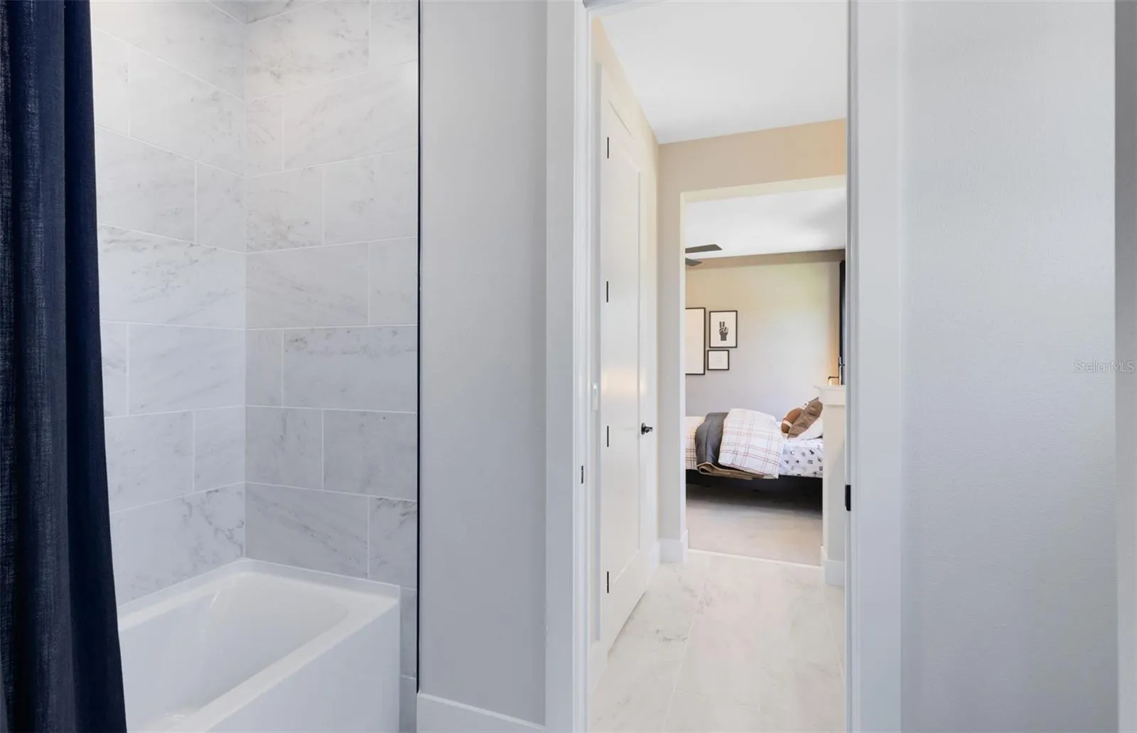 Actual home photo. Colors, finishes, textures and options may appear differently in person due to variations in monitors and viewing devices.