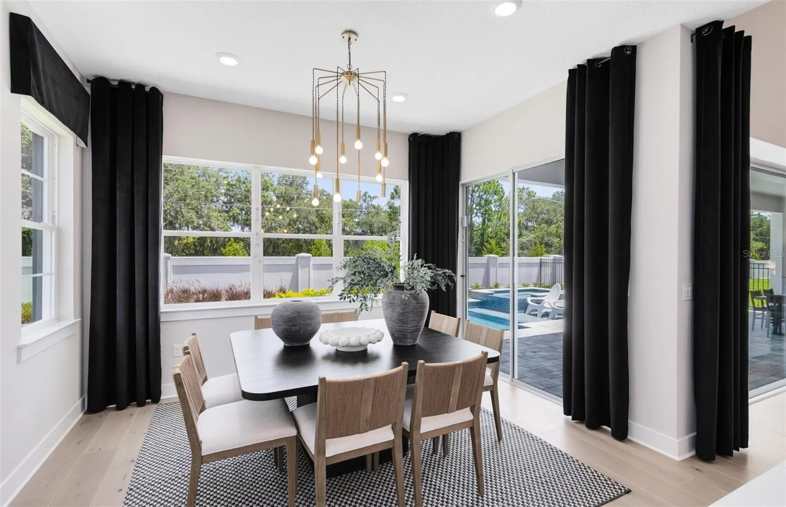 Actual home photo. Colors, finishes, textures and options may appear differently in person due to variations in monitors and viewing devices.