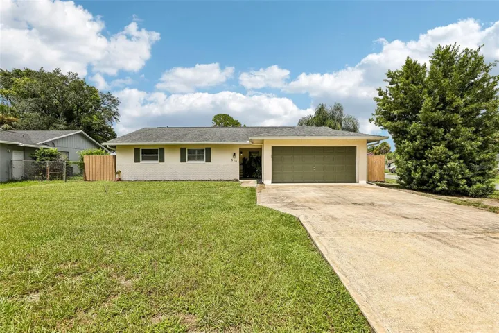 Welcome to 510 Dew Drop Cove in the Sterling Park Community of Casselberry