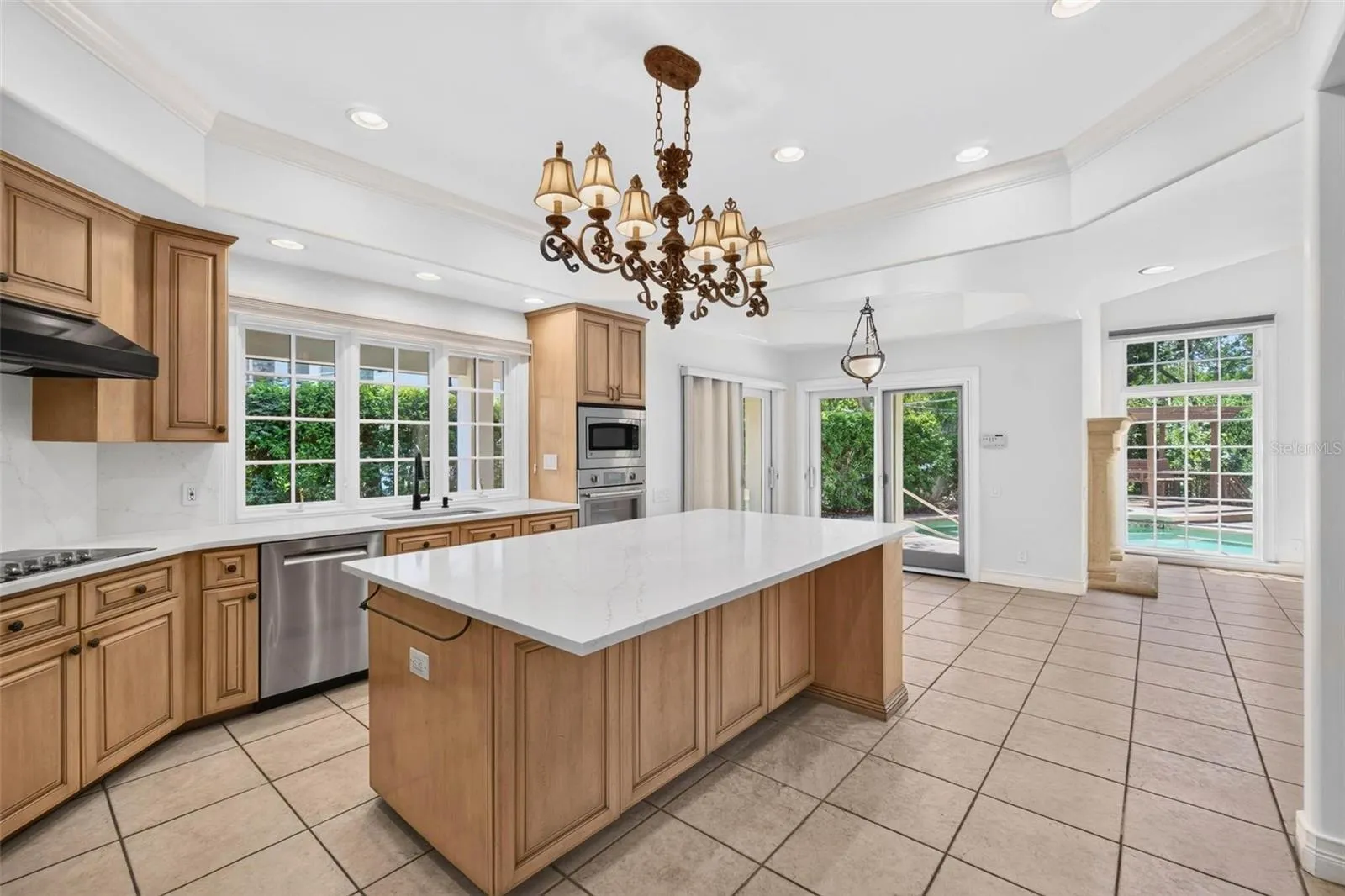 Deluxe Kitchen
