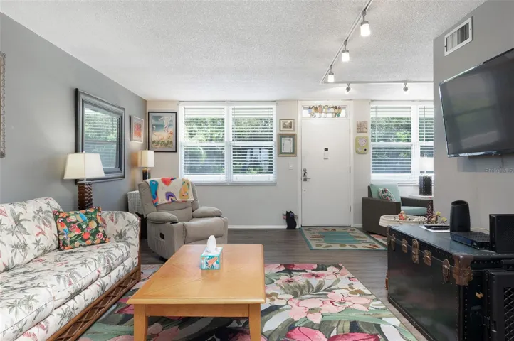 Light and Bright with double pane windows