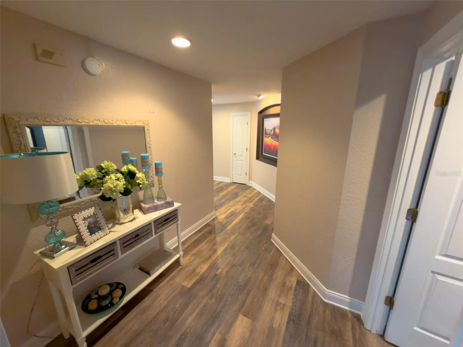2nd Floor Hall