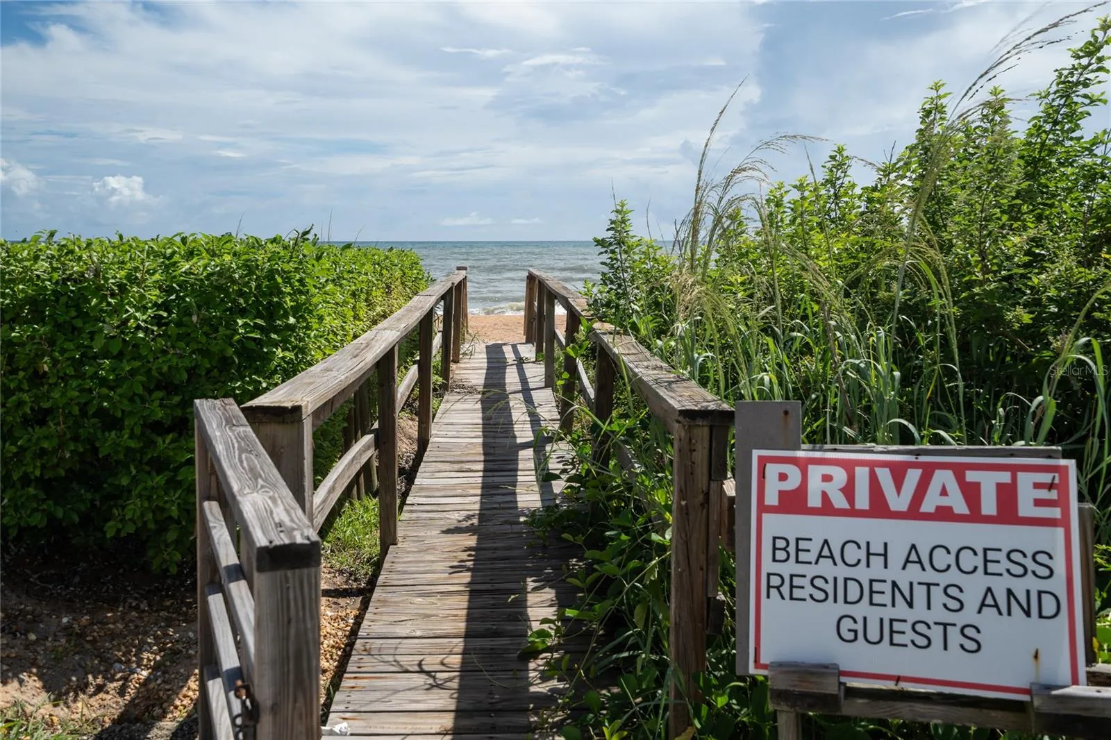 Private boardwalk to the beach!