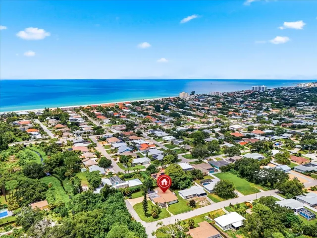 Aerial of 936 Dawn St