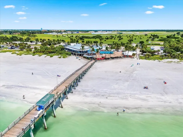 Venice fishing pier