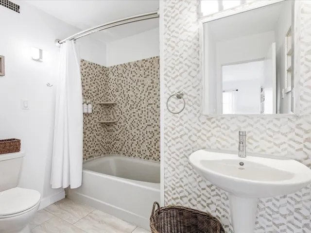 Guest bathroom