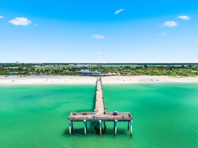 Venice fishing pier
