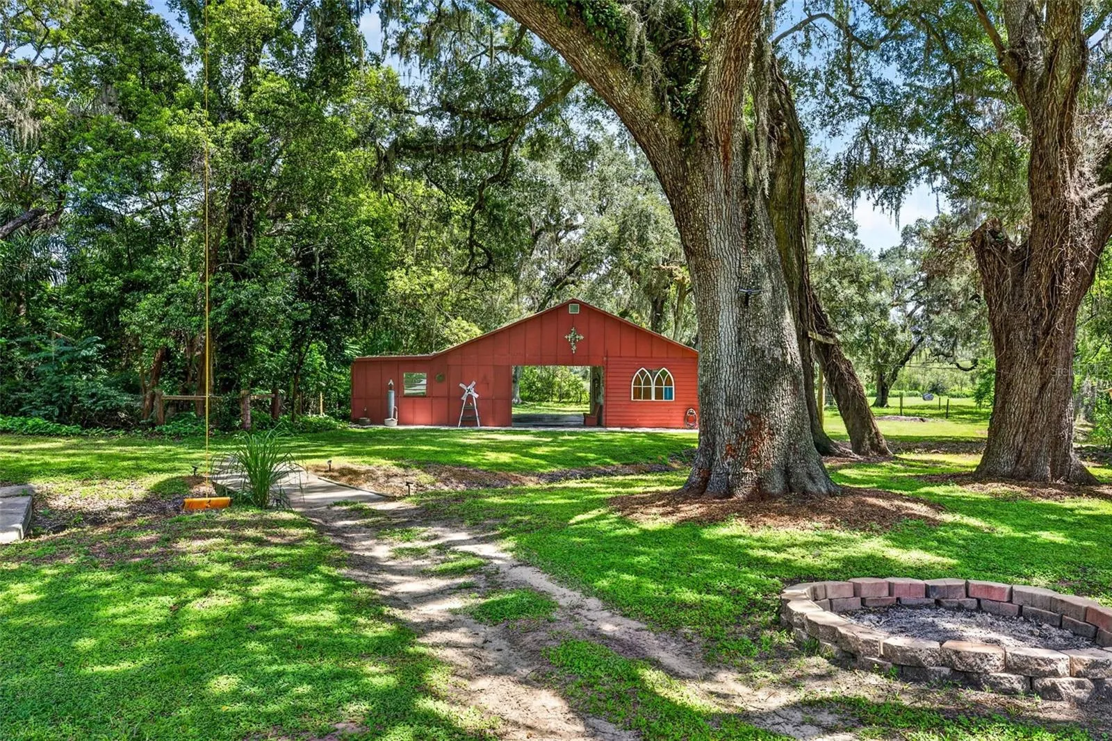 Barn