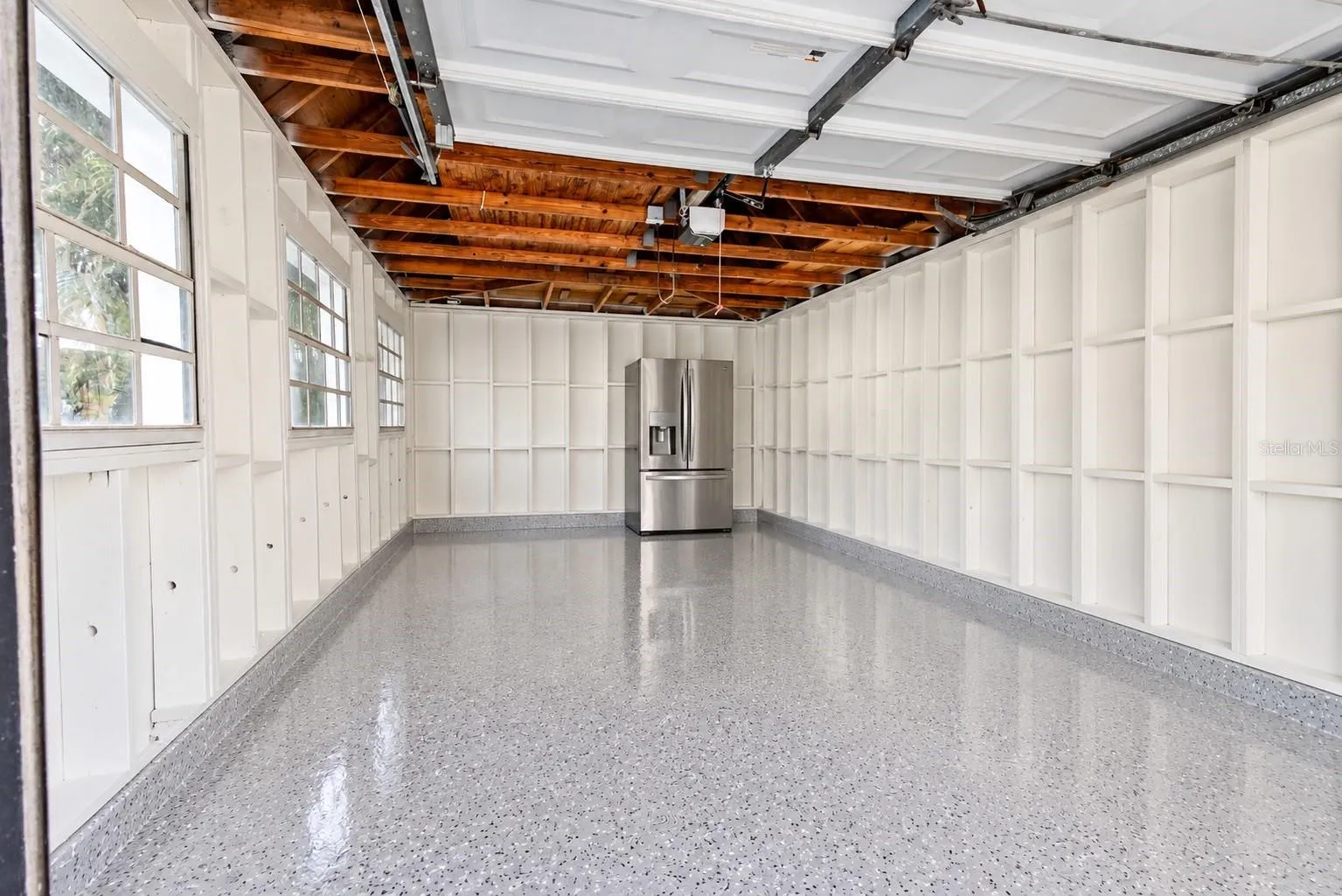 Detached Garage